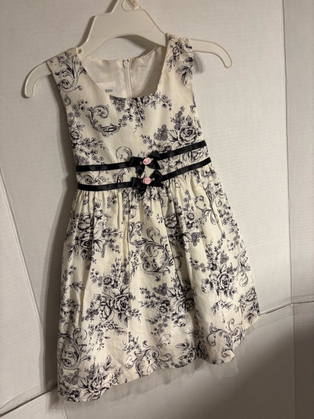Bonnie Jean Ivory and Black Floral Formal Dress for Girls